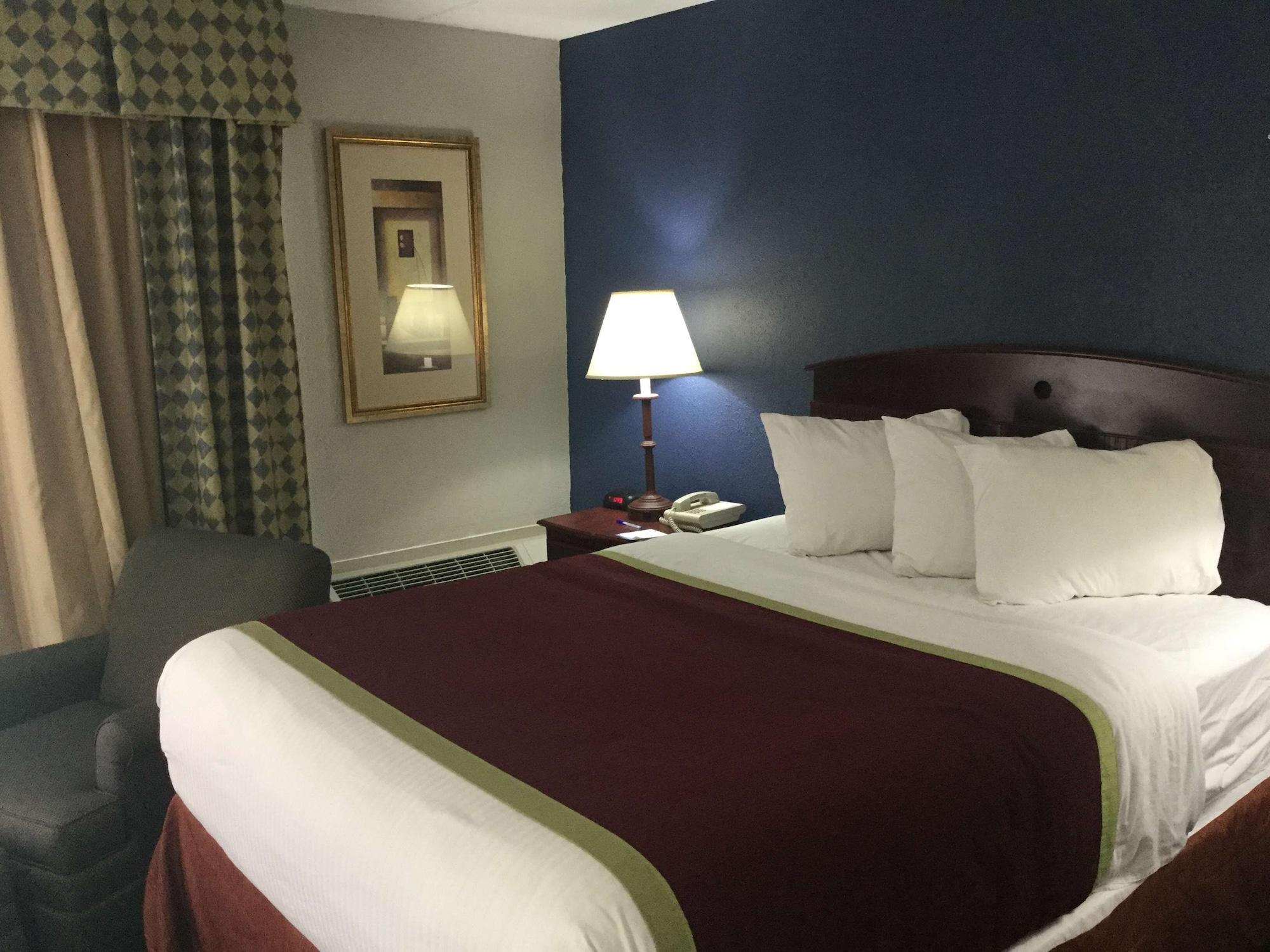 Baymont By Wyndham Michigan City Eksteriør billede